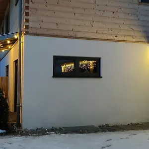Apartment Holznest - Dein Urlaub Im Gemuetlichen Holzhaus, Schönau am Königssee