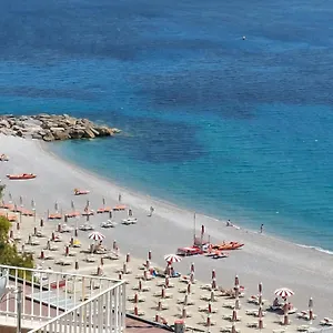 Finestra Sul Mare 1 Apartment Bergeggi