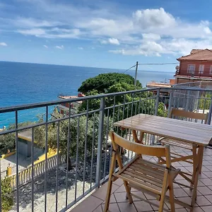 Finestra Sul Mare 1 Apartment Bergeggi